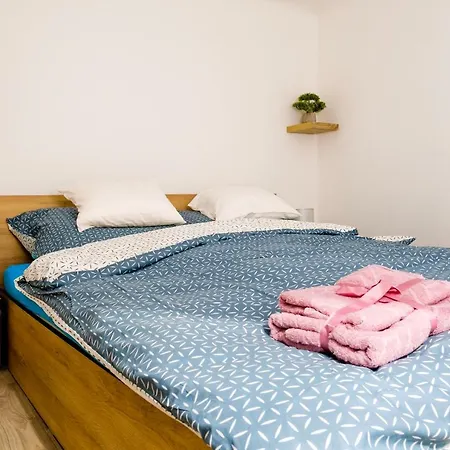 Apartment Cozy Homey Apartman